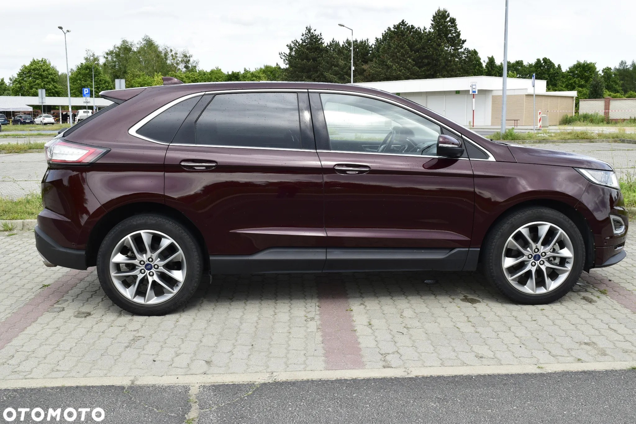 Ford Edge - 2