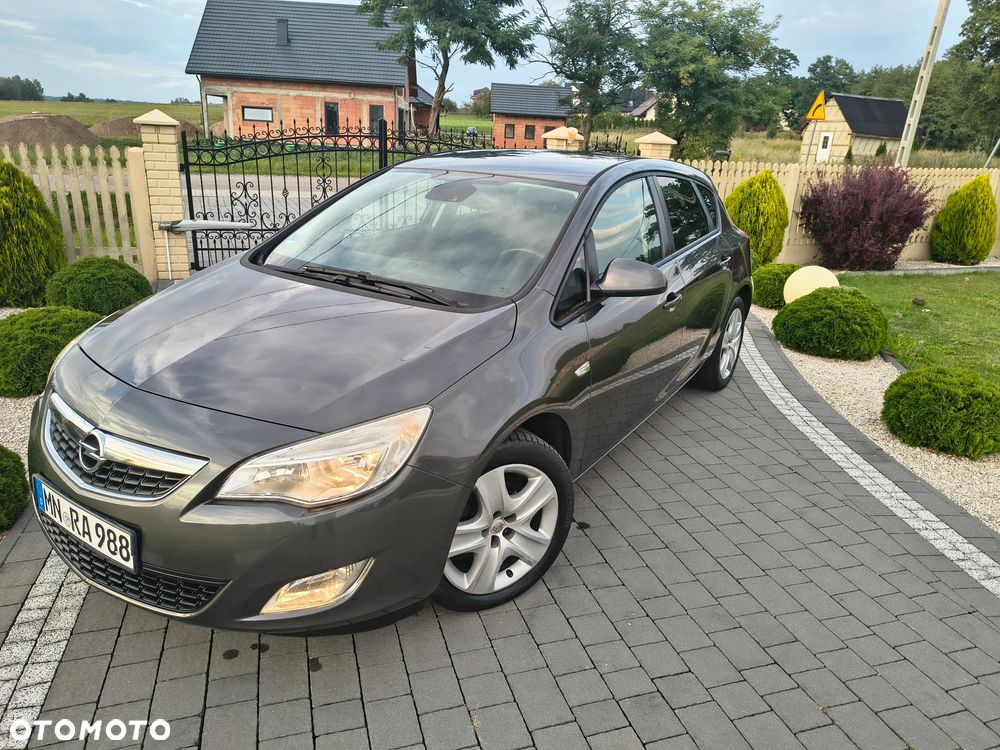 Opel Astra 1.4 Turbo - 17
