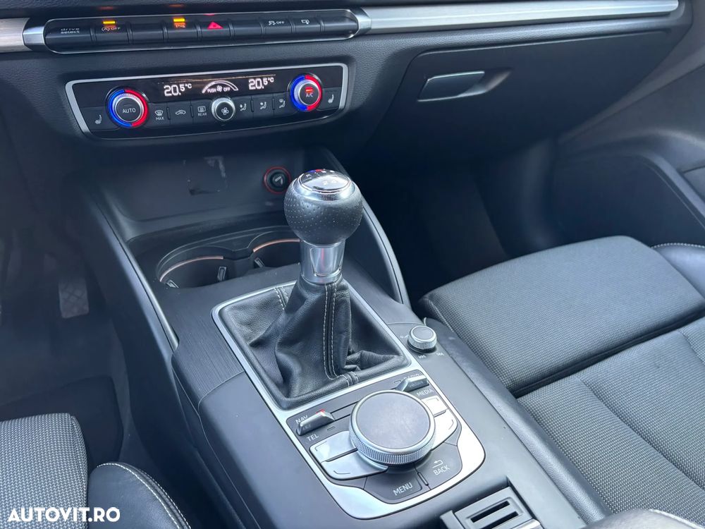 Audi A3 1.2 TFSI Sportback S line Sportpaket - 27