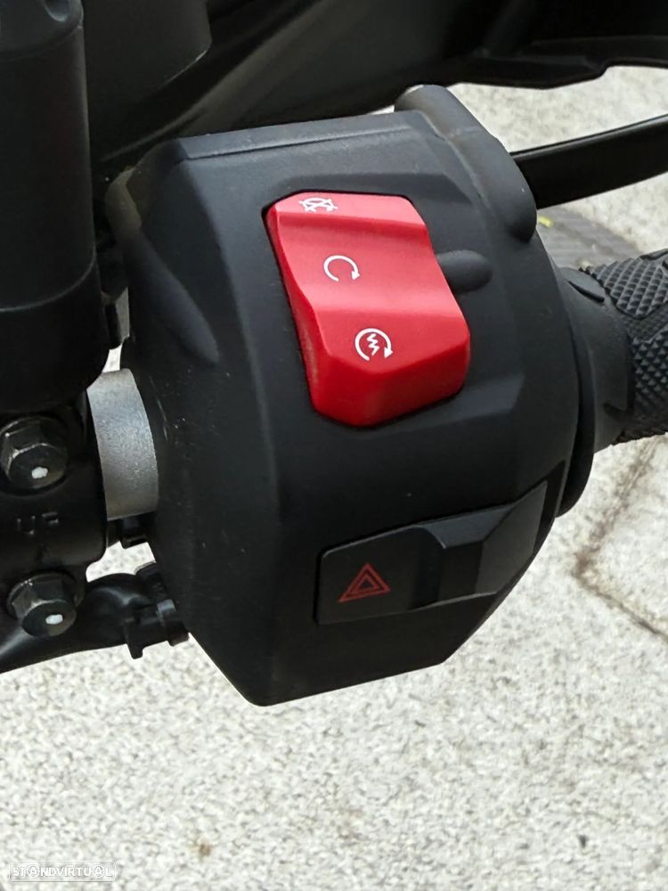 Suzuki DL V-STROM 800 SERVIÇO DESDE 120,50€ Mês - 8
