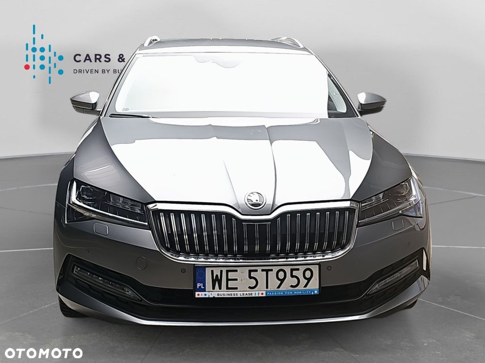 Skoda Superb 2.0 TDI SCR Ambition - 4