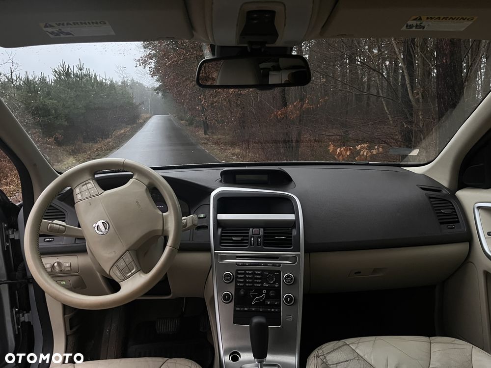 Volvo XC 60 3.2 AWD RDesign - 12