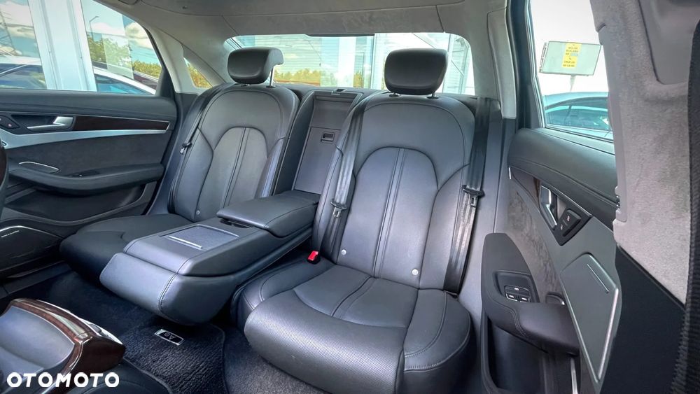 Audi A8 4.0 TFSI cylinder on demand quattro tiptronic - 10