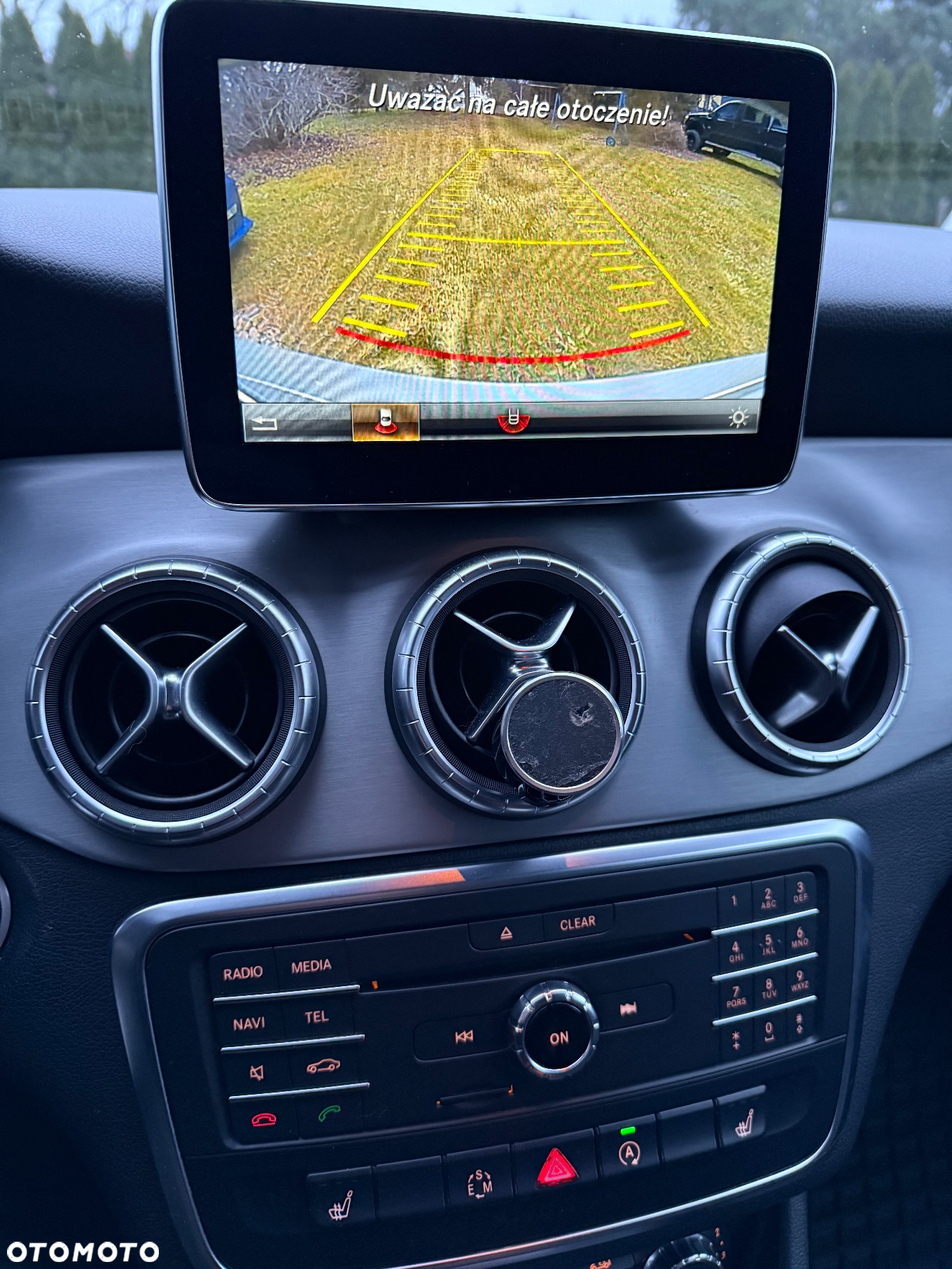 Mercedes-Benz CLA - 13