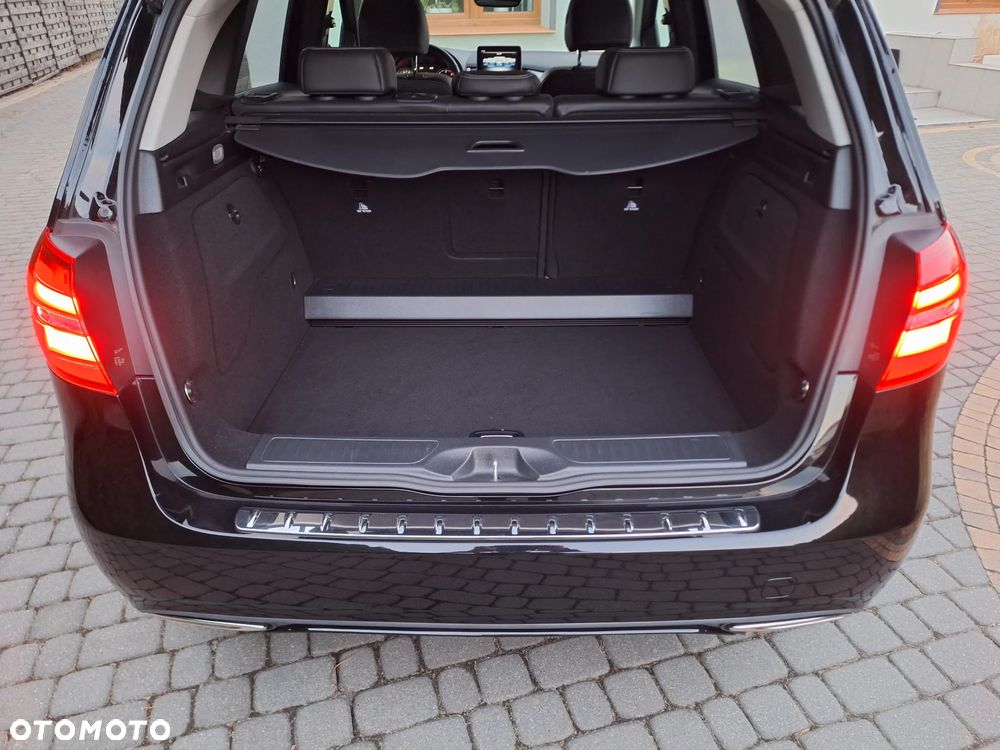 Mercedes-Benz Klasa B 180 (CDI) d Urban - 32