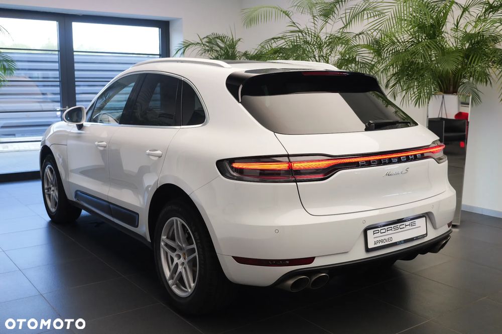 Porsche Macan S - 10