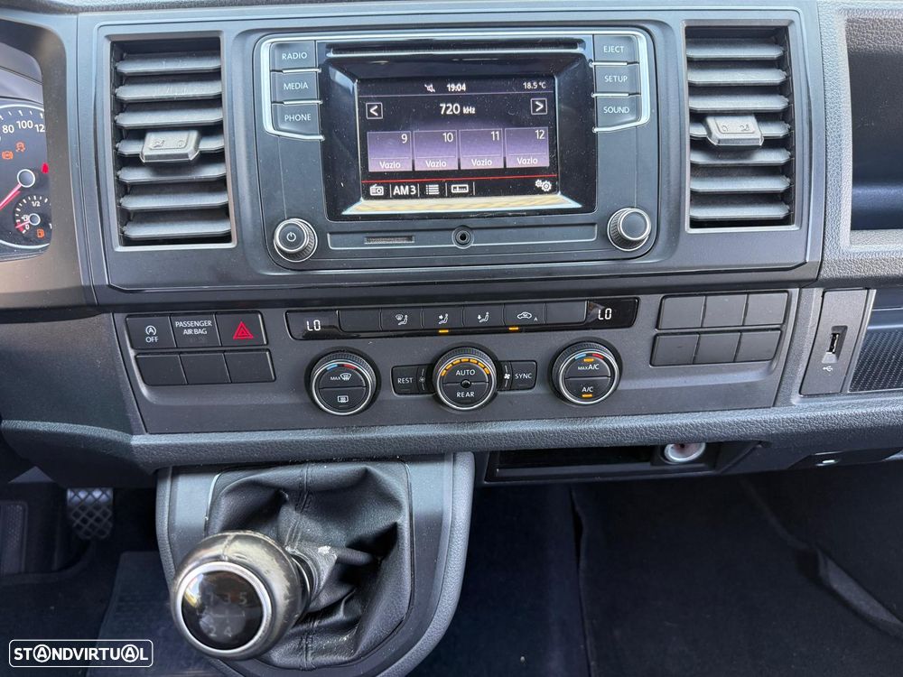 VW Caravelle 2.0 TDi BM Comfortline - 27