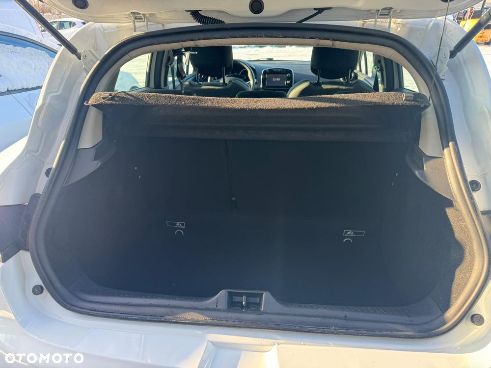 Renault Clio - 7