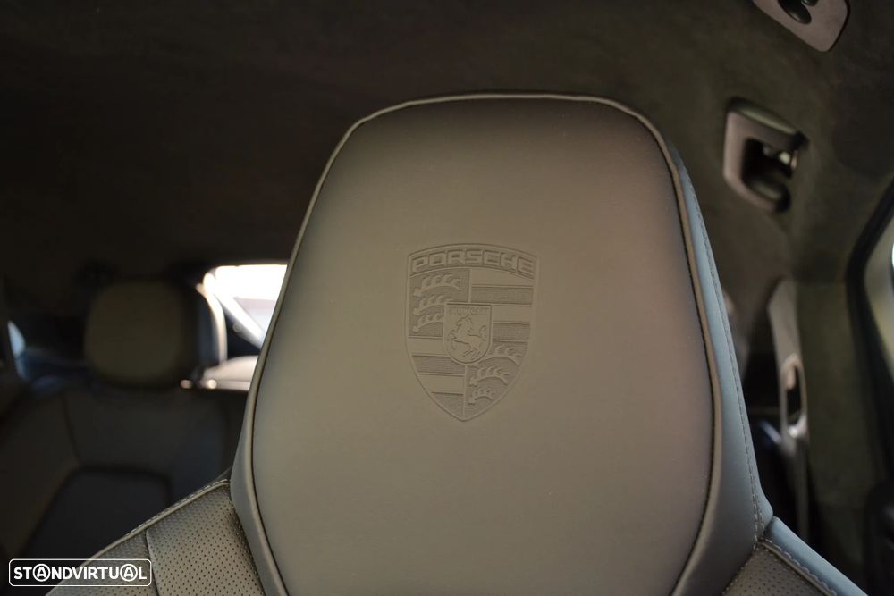 Porsche Cayenne Coupé Turbo GT Tiptronic S - 27