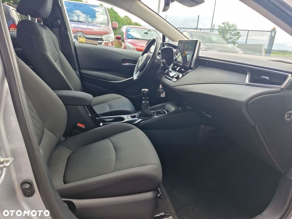 Toyota Corolla - 6