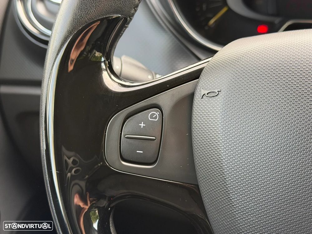 Renault Captur 1.5 dCi Exclusive - 14
