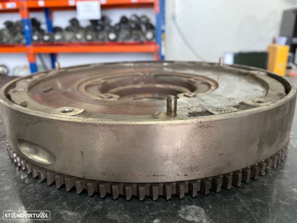 Volante motor Bimassa 1.6 Hdi 115 1.6 Tdci Ford Focus c-max Peugeot 308 508 5008 Volvo v40 s40 1.6 tdci  Ref:Av 61-6477-cf - 2