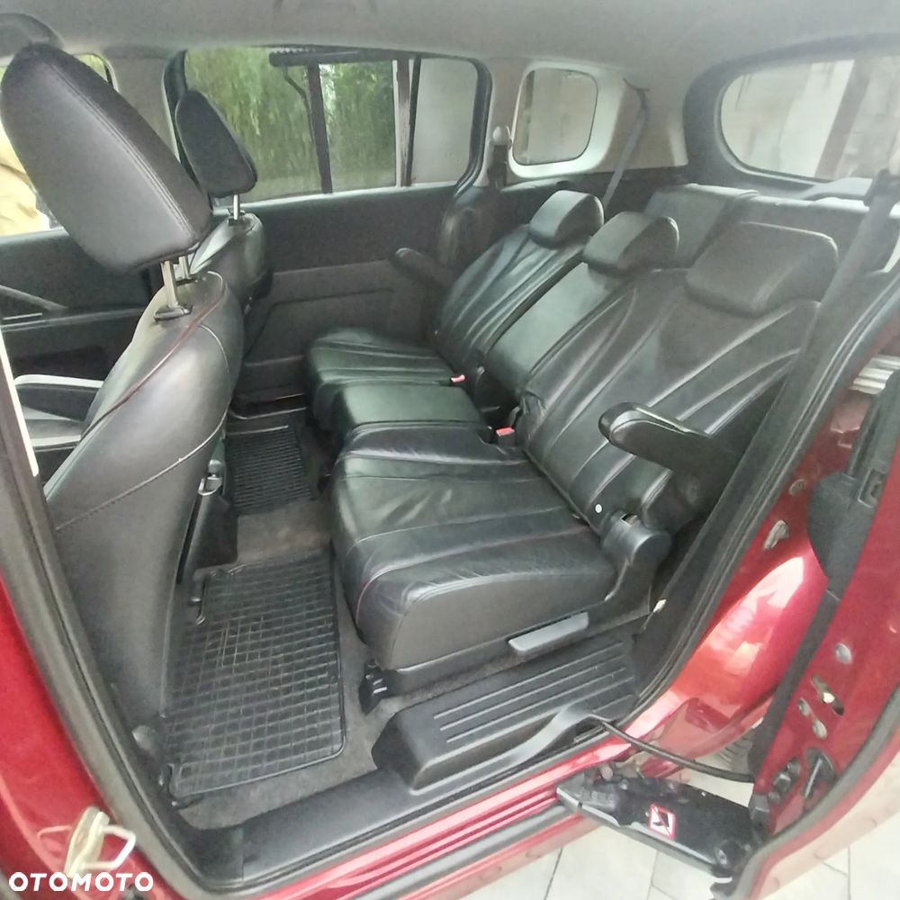 Mazda 5 - 30