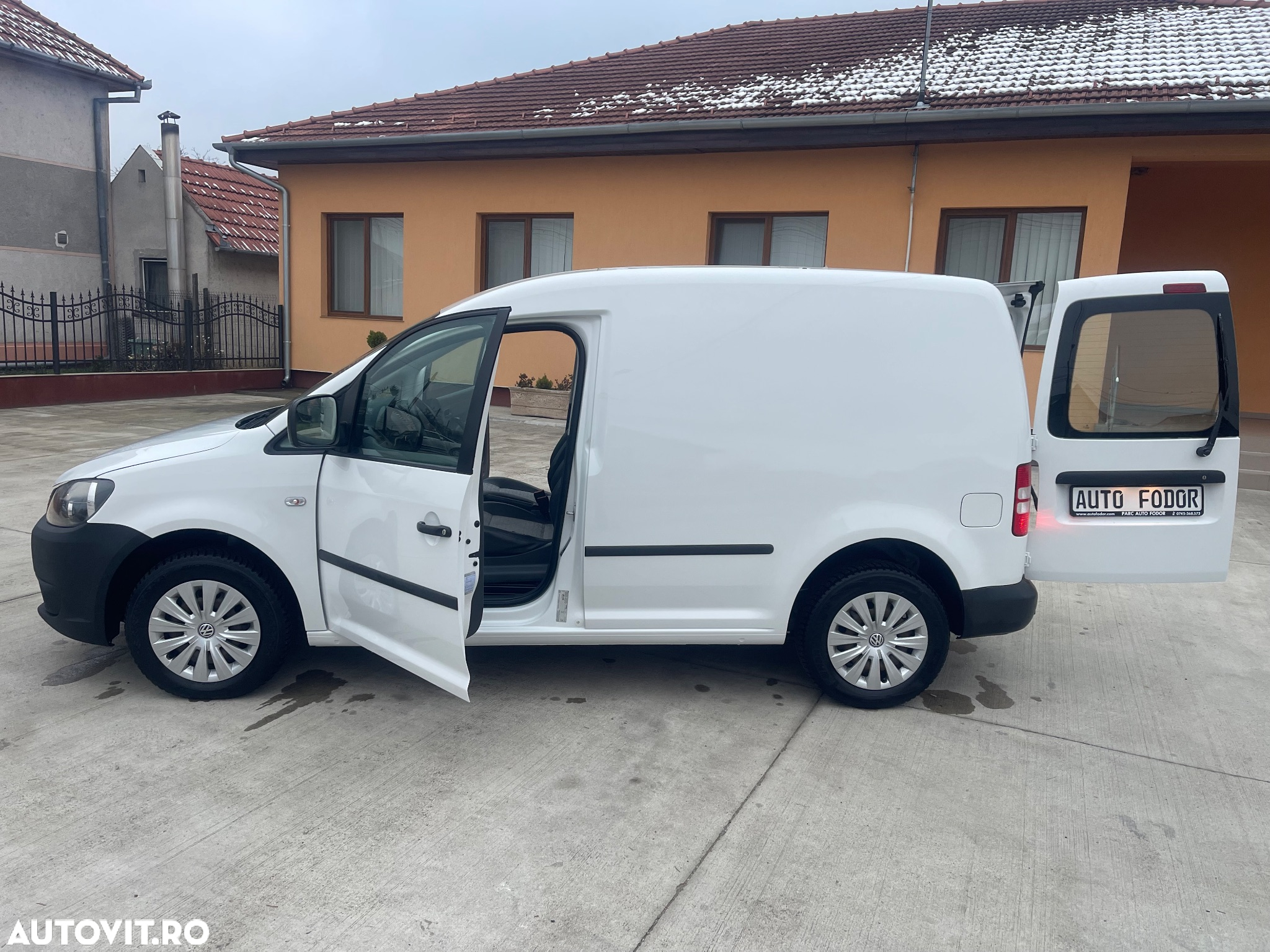 Volkswagen Caddy 1.6 TDI - 13