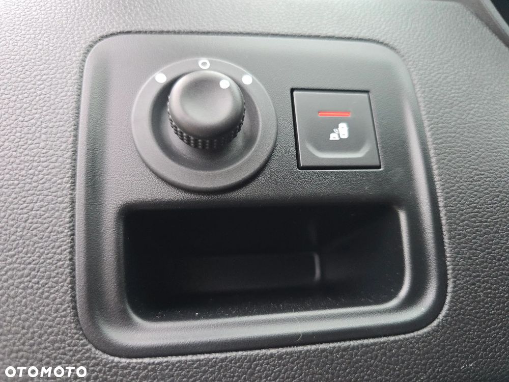 Dacia Duster TCe 100 2WD Celebration - 7