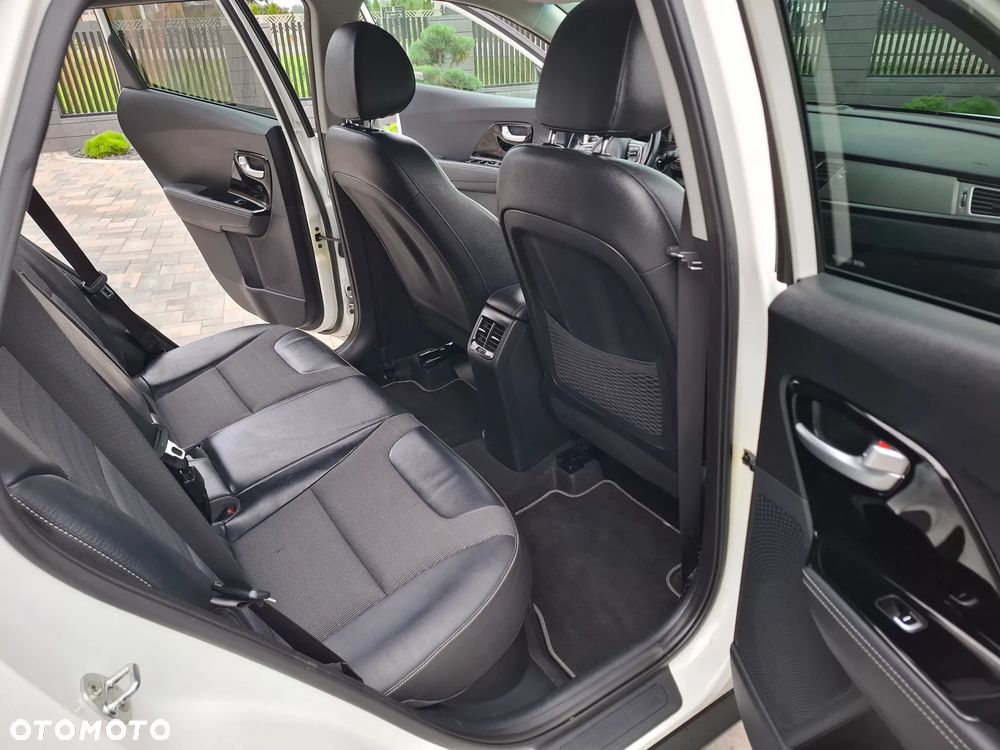 Kia Niro 1.6 GDI HEV 2WD OPF Vision - 23