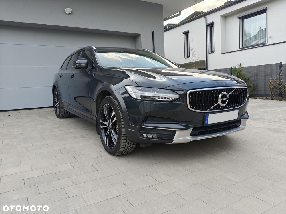 Volvo V90 D5 SCR AWD Momentum Pro - 9