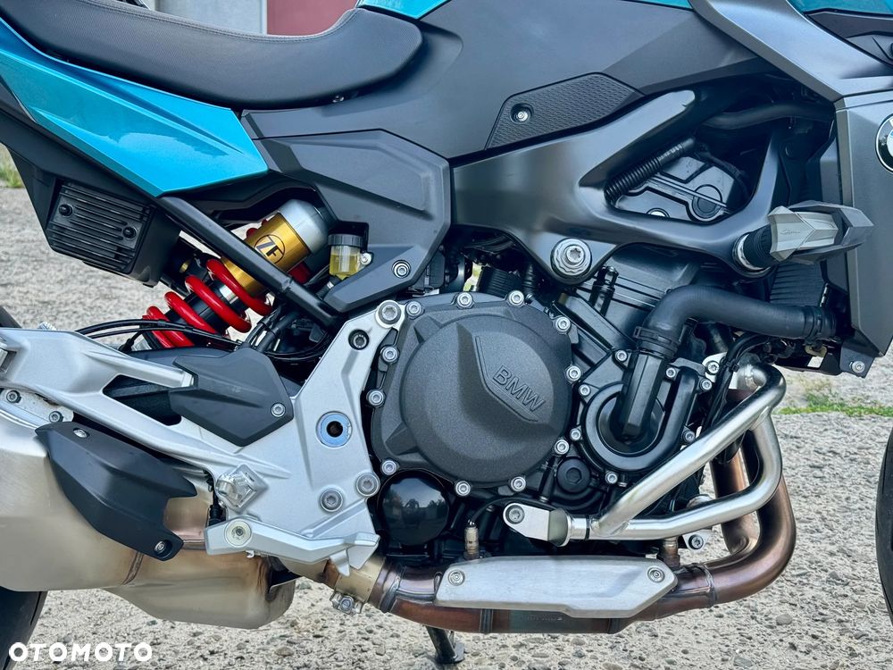 BMW F - 5