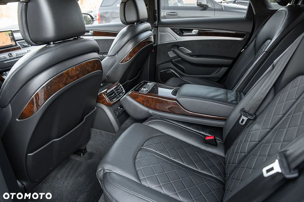 Audi A8 4.0 TFSI cylinder on demand quattro tiptronic - 8