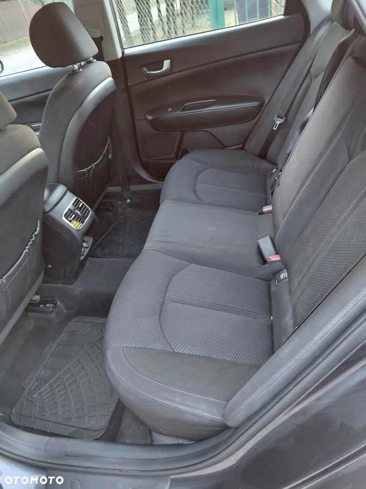 Kia Optima 1.7 CRDI L - 2
