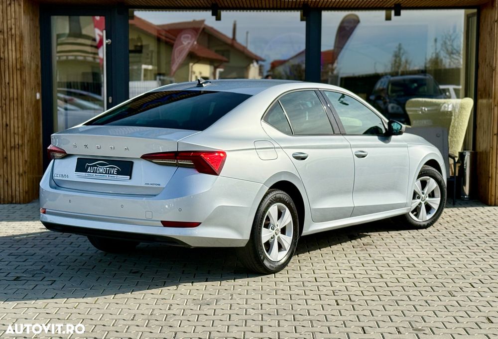 Skoda Octavia 2.0 TDI Ambition - 13
