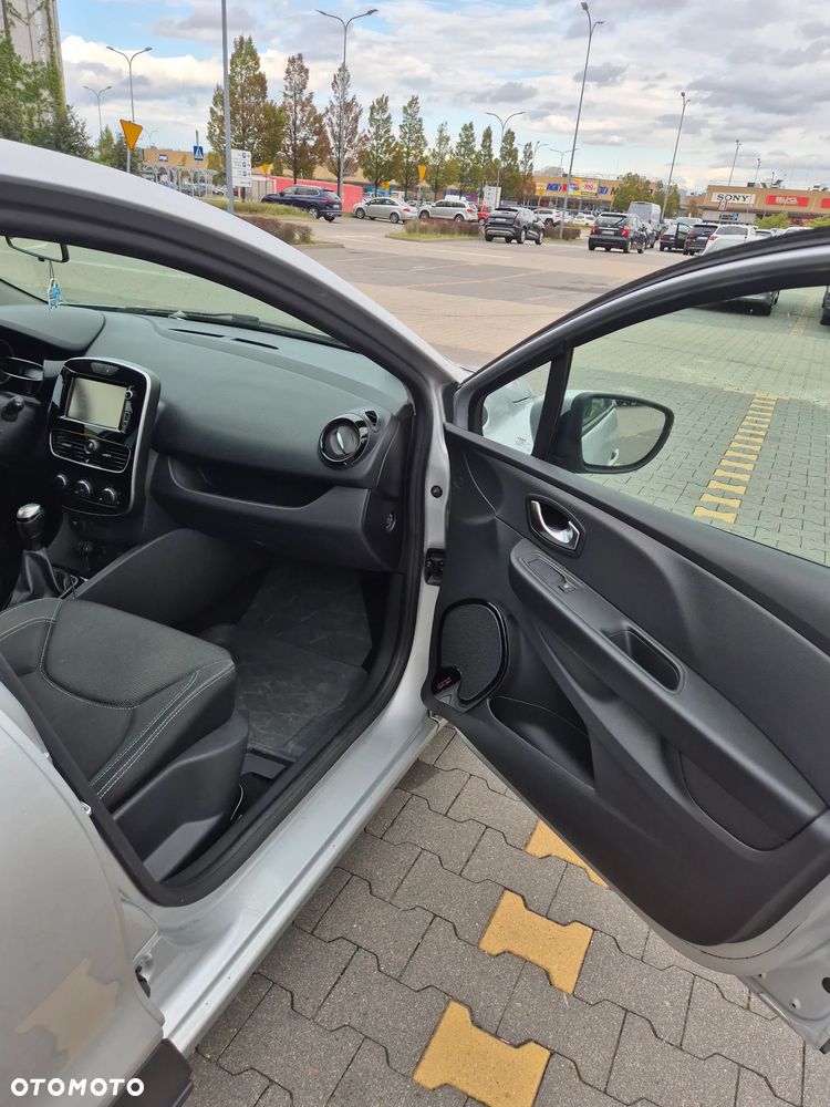 Renault Clio 1.2 16V Alize - 18