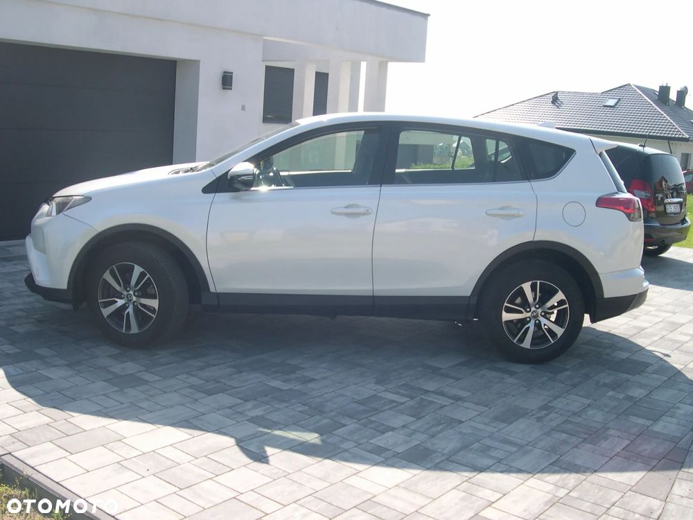Toyota RAV4 2.0 D-4D 4x2 Start-Stop - 2