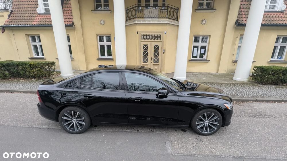 Volvo S60 T5 Momentum Pro - 11