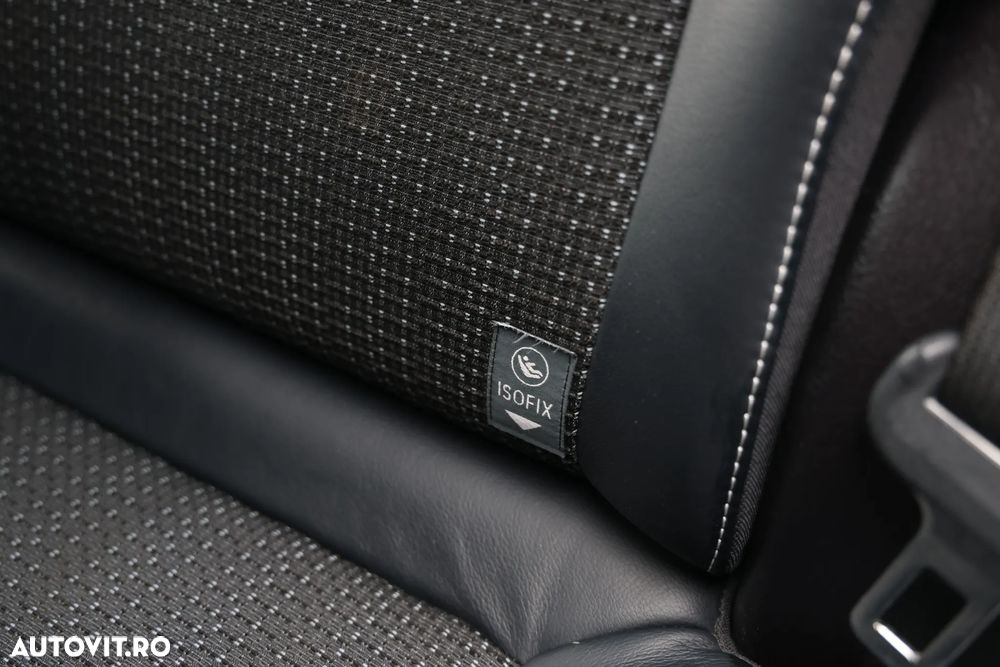 Toyota Auris - 27