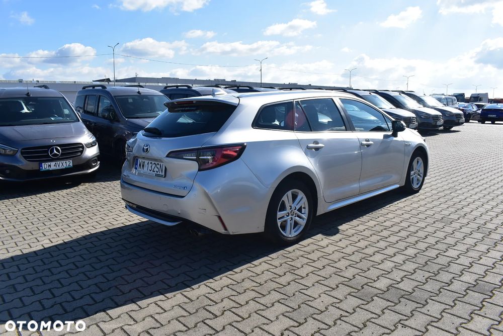 Toyota Corolla 2.0 Hybrid Comfort - 6