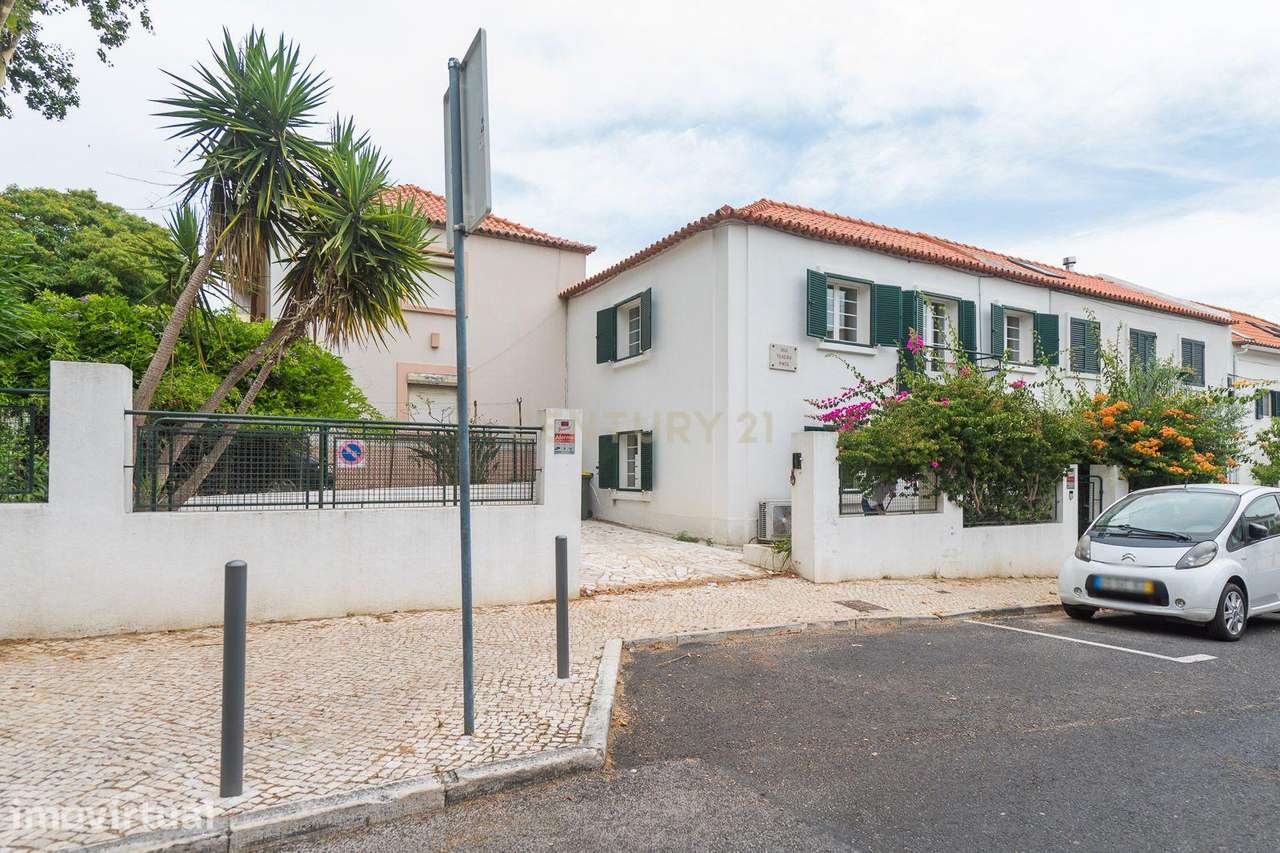 Casa Renovada com Jardim e Piscina em Penha de França, Lisboa - Grande imagem: 3/60