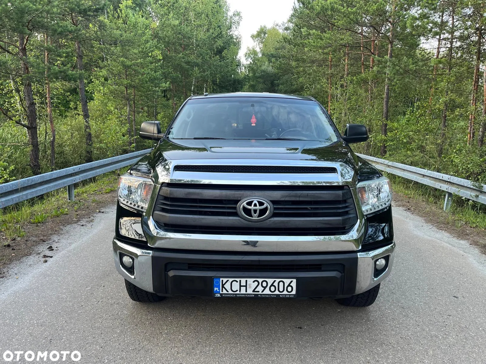Toyota Tundra 5.7 4x4 Double Cab SR5 - 2