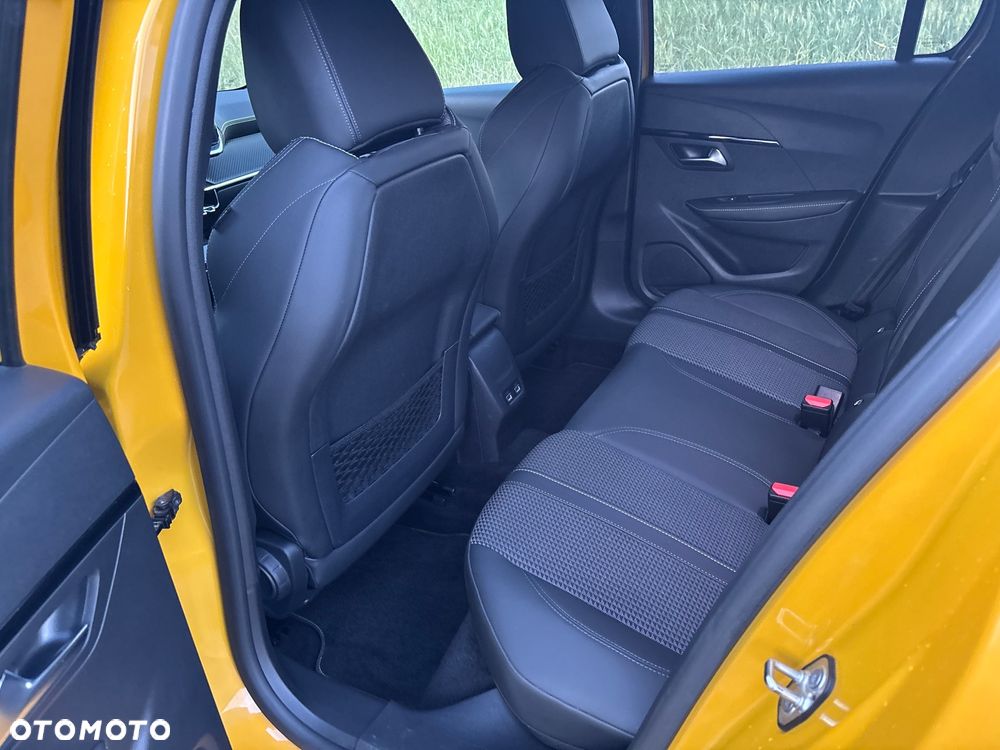 Peugeot 208 PureTech 100 GT Pack - 26