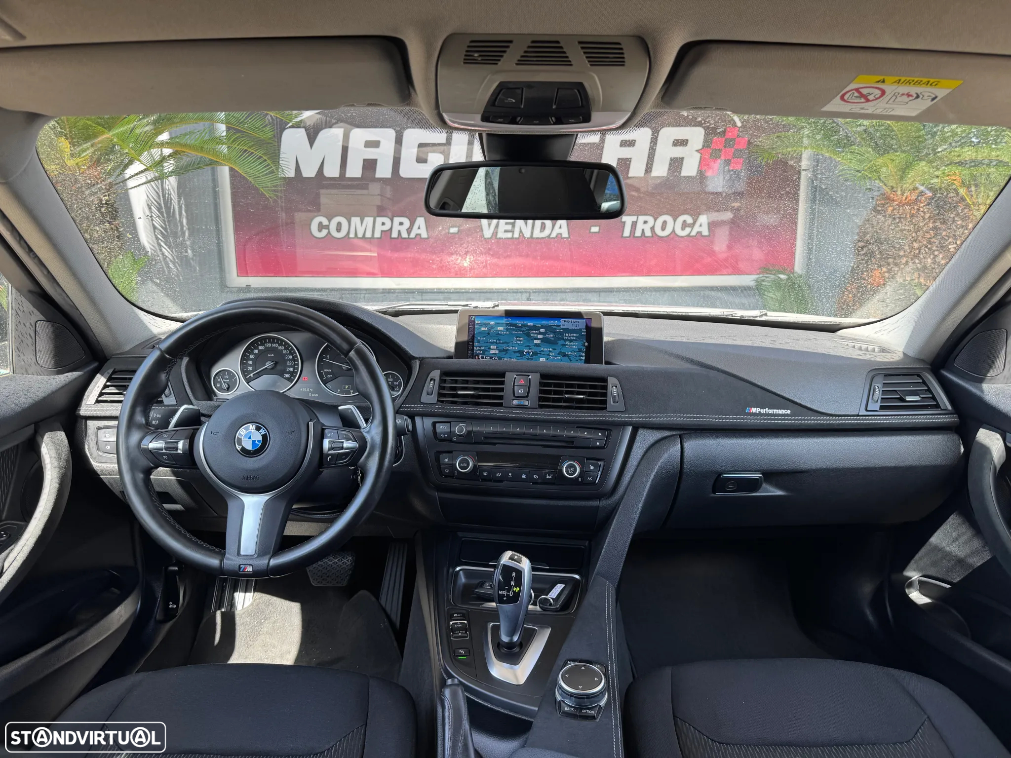 BMW 320 d Touring Auto Pack M - 26