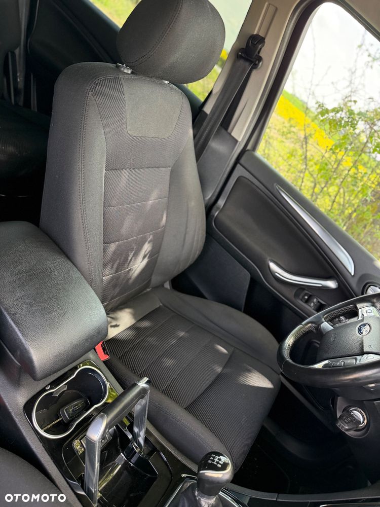 Ford S-Max 2.0 Viva Titanium - 25