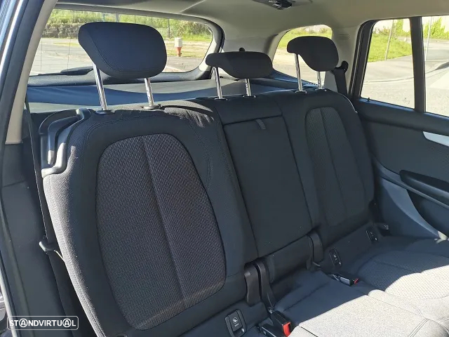 BMW 216 Gran Tourer d 7L - 25