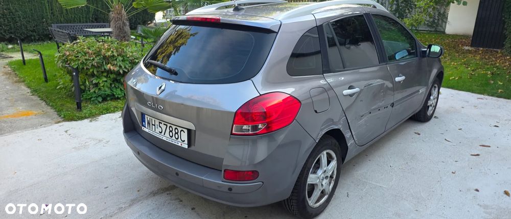 Renault Clio - 3