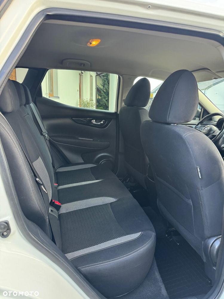 Nissan Qashqai - 22