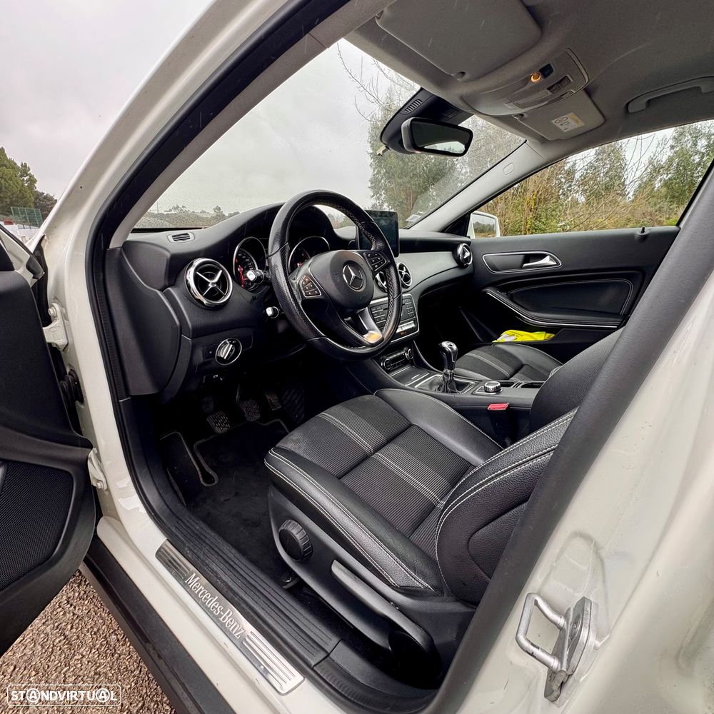 Mercedes-Benz GLA 180 d Style - 9