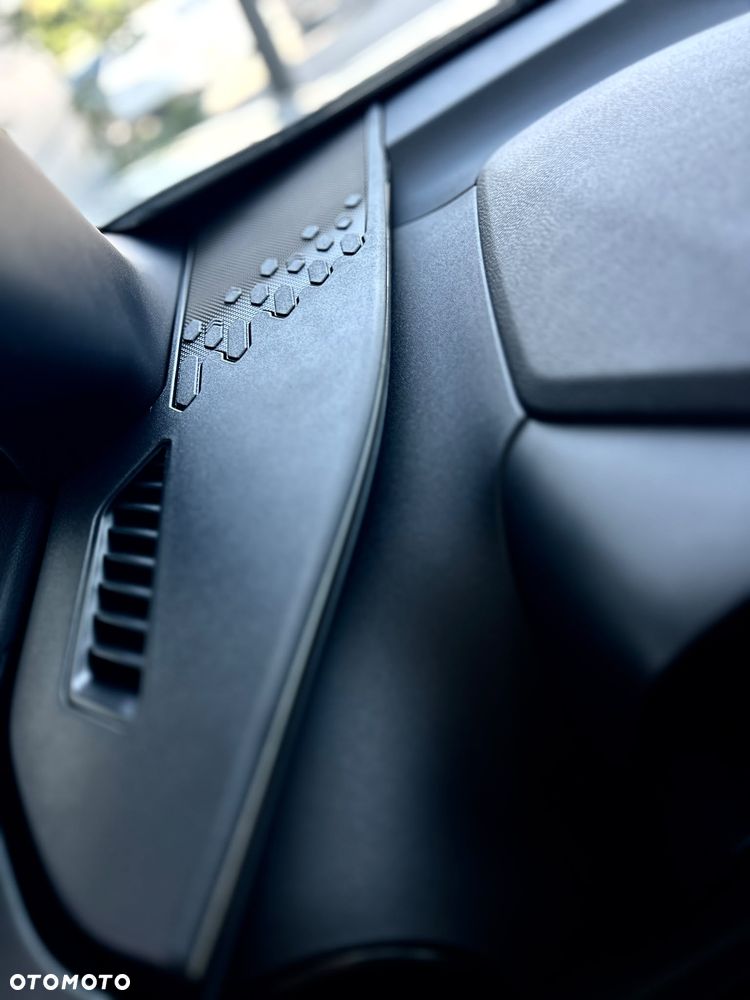 Toyota C-HR 2.0 PHEV Dynamic Force Executive - 19