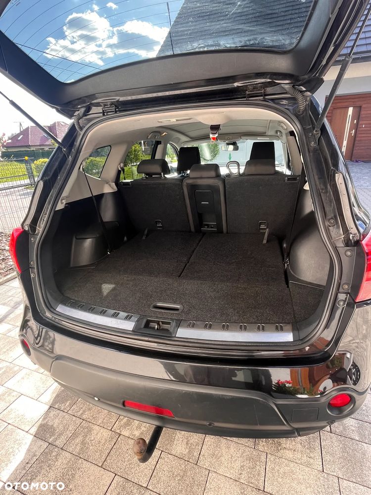 Nissan Qashqai+2 2.0 Acenta - 10