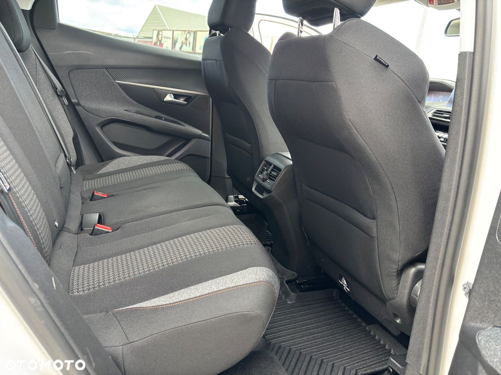 Peugeot 3008 1.6 BlueHDi Active S&S - 7