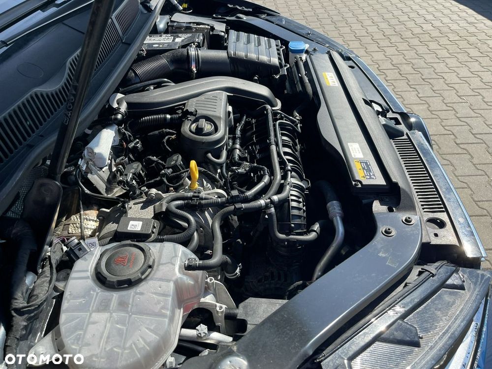 Volkswagen Touran 1.5 TSI ACT OPF DSG Highline - 17