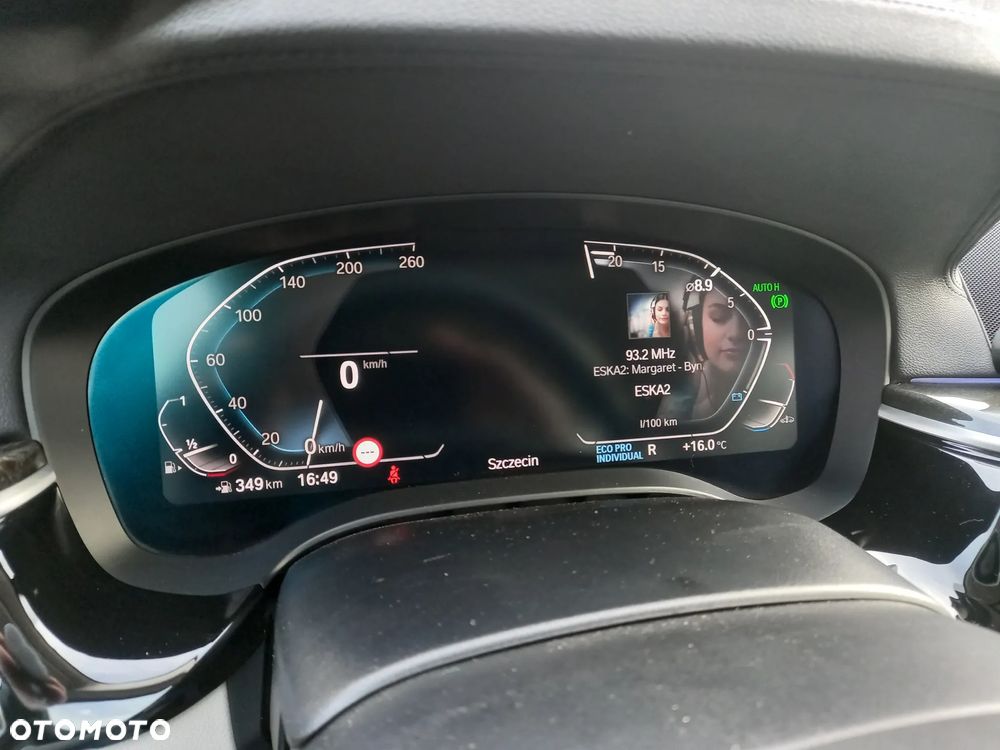 BMW Seria 5 530i xDrive Luxury Line - 36