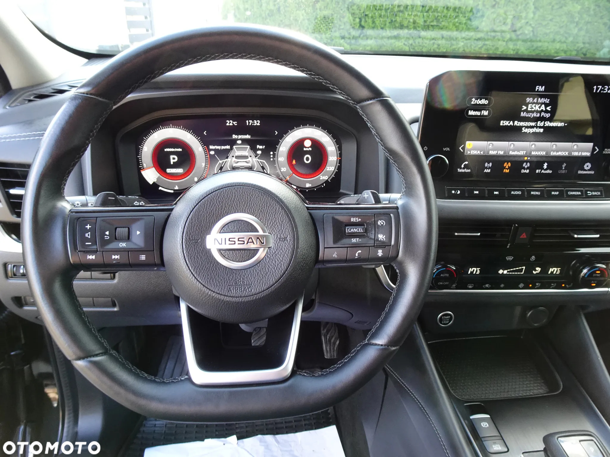 Nissan Qashqai 1.3 DIG-T N-Connecta DCT - 21