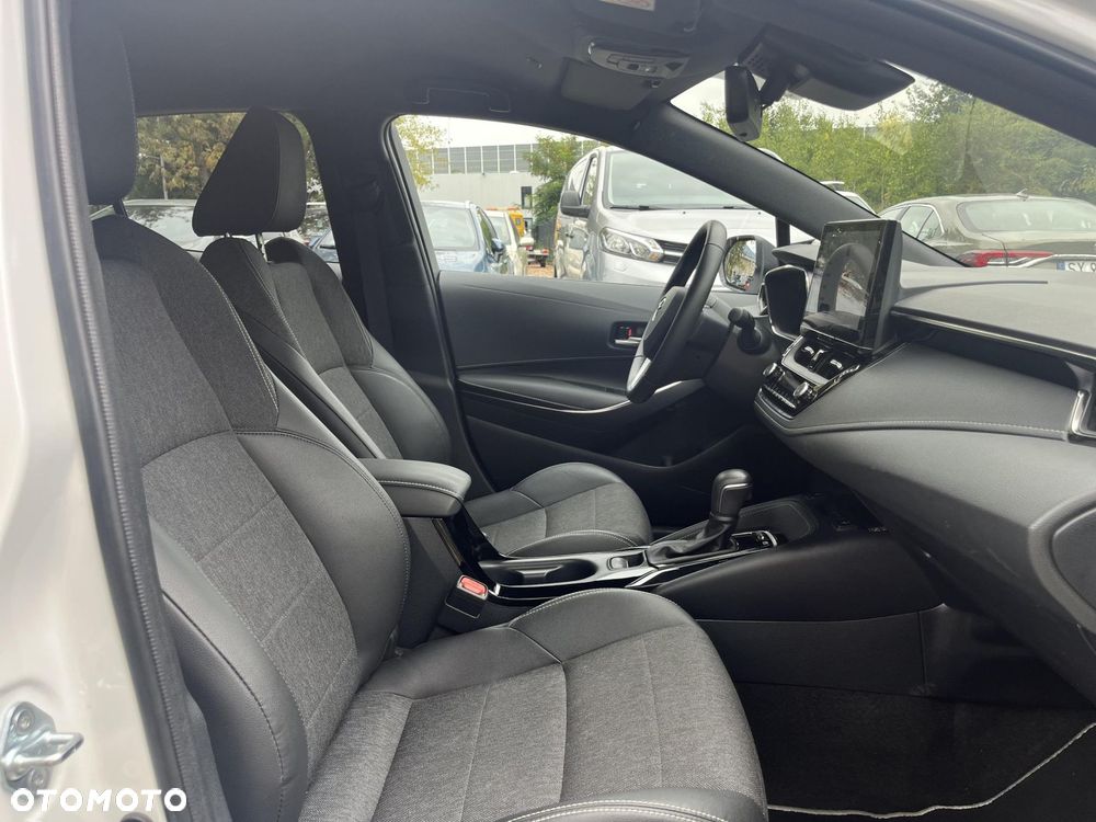 Toyota Corolla 1.8 Hybrid Style - 21