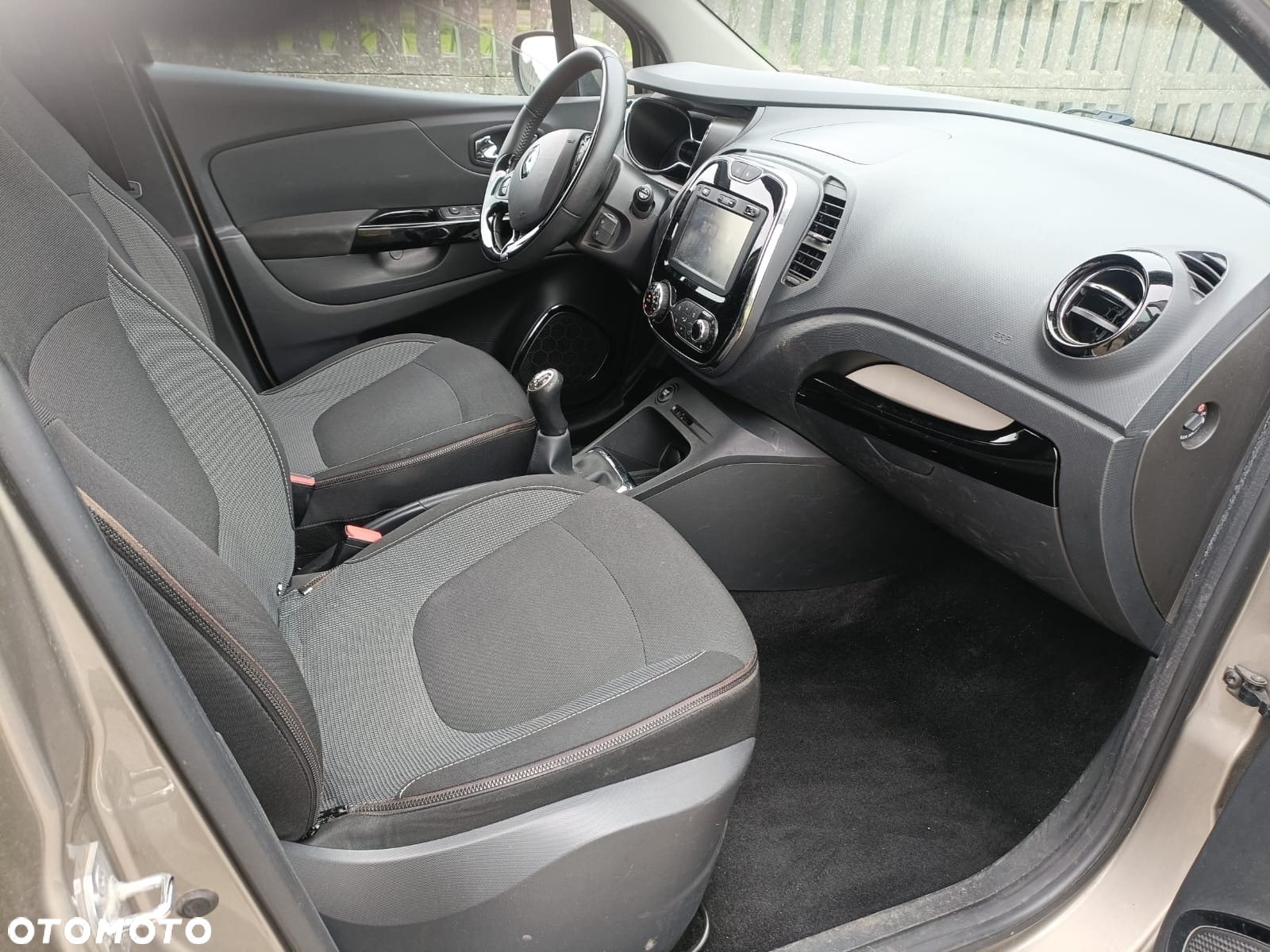 Renault Captur (ENERGY) dCi 90 LIMITED - 12