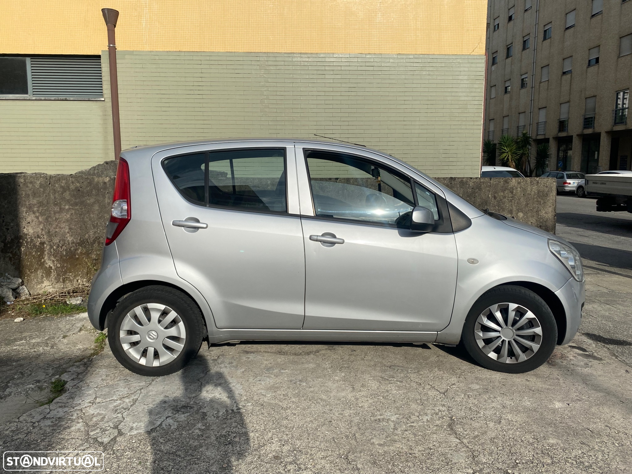 Suzuki Splash 1.0 GL - 6