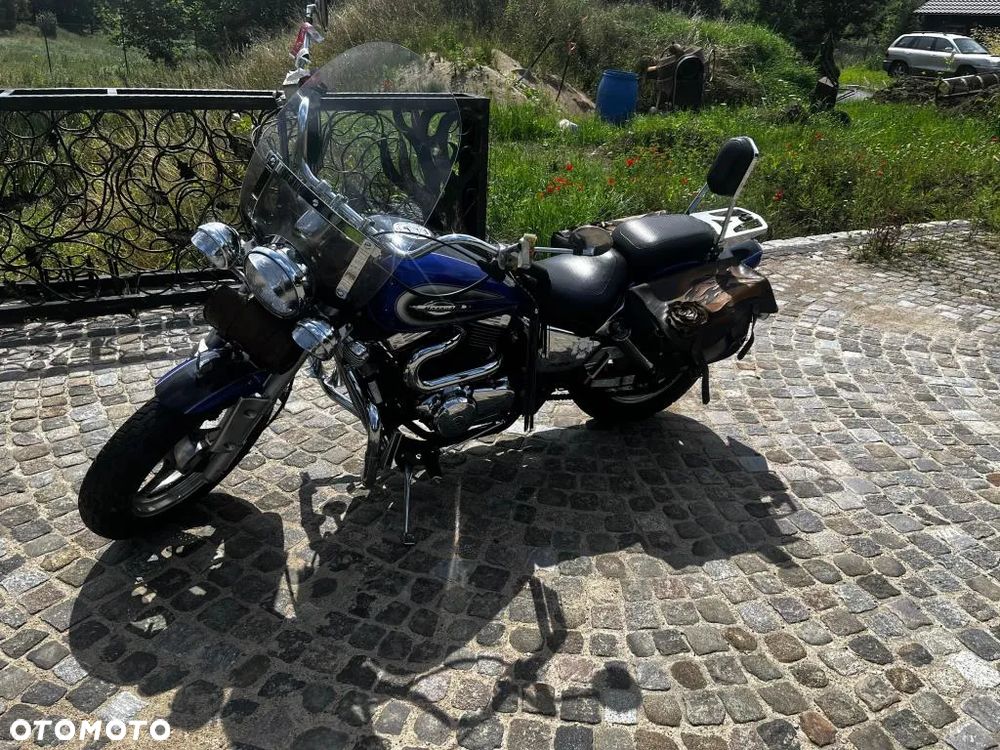 Suzuki Marauder - 13