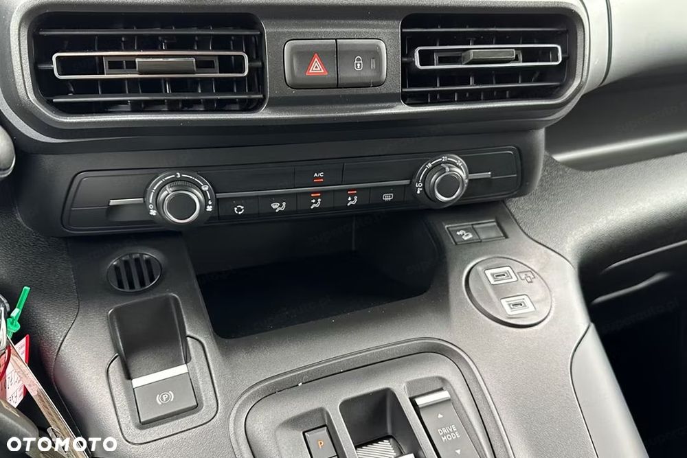 Fiat Qubo - 13